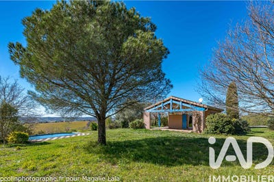 /international/fr/saint-nauphary-midi-pyrenees-310106707493/