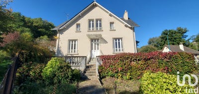 /international/fr/ydes-auvergne-310103024664/