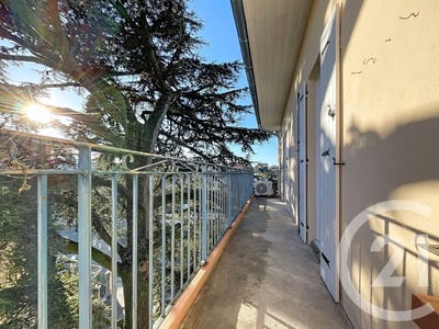 /international/fr/bagnols-sur-ceze-languedoc-roussillon-310107565407/
