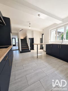 /international/fr/neufmanil-ardennes-310109073781/?lang=th