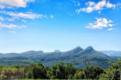 /international/fr/monoblet-languedoc-roussillon-310103714096/