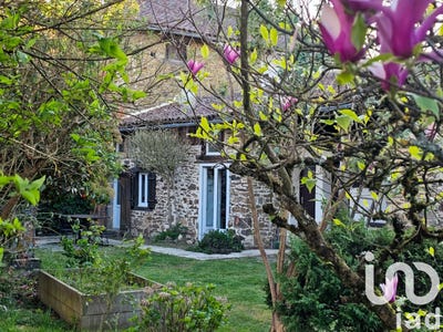 /international/fr/oradour-sur-vayres-limousin-310100935421/