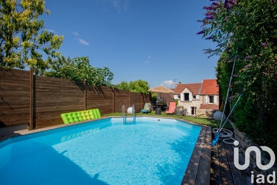 /international/fr/vienne-en-arthies-ile-de-france-310101043710/