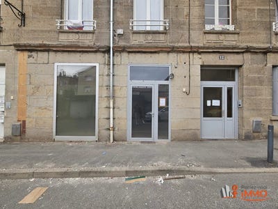/international/fr/saint-genest-lerpt-pays-de-la-loire-310109286791/