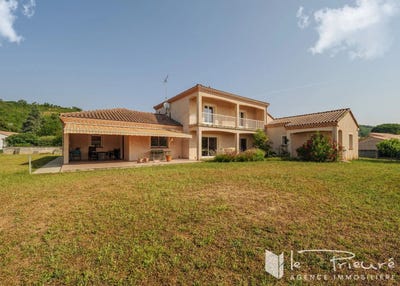 /international/fr/lescure-d-albigeois-midi-pyrenees-310100960360/