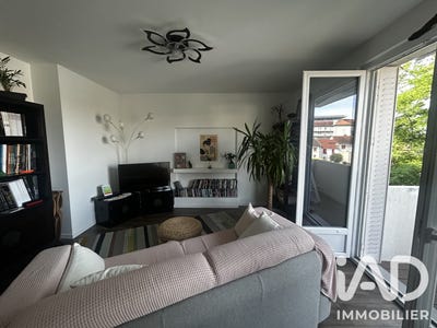 /international/fr/montlucon-auvergne-310108991837/