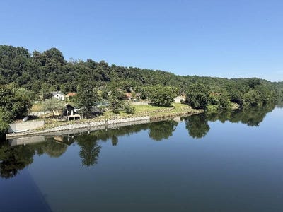 /international/fr/saint-capraise-de-lalinde-aquitaine-310101357992/?lang=zh-tw