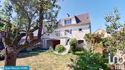 /international/fr/sainte-genevieve-des-bois-ile-de-france-310100666556/