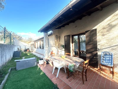 /international/fr/milhaud-languedoc-roussillon-310105266571/