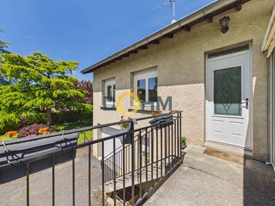 /international/fr/cussac-sur-loire-auvergne-310105764261/