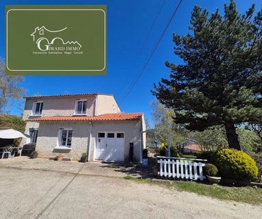 /international/fr/polignac-charente-310107367557/