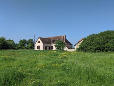 /international/fr/saint-leopardin-d-augy-auvergne-310109963691/