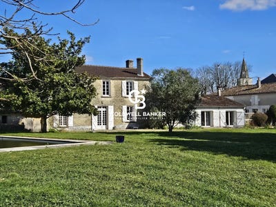 /international/fr/cherves-richemont-charente-310102209246/