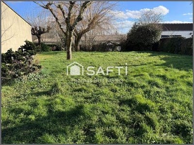 /international/fr/montbert-pays-de-la-loire-120097563717/