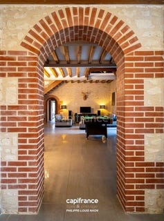 /international/fr/chinon-centre-val-de-loire-310099742684/?lang=zh-tw