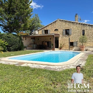/international/fr/fournes-languedoc-roussillon-310108189141/
