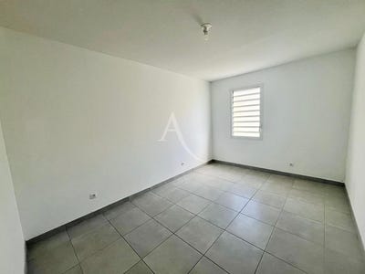/international/fr/10-boulevard-de-verdun-97200-fort-de-france-france-fort-de-france-la-basse-normandie-310105401898/