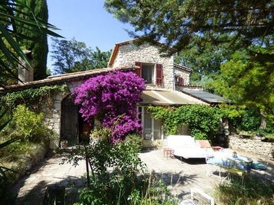 /international/fr/fayence-provence-alpes-cote-d-azur-310109151280/
