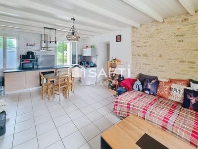 /international/fr/saint-hilaire-de-villefranche-charente-310107864281/