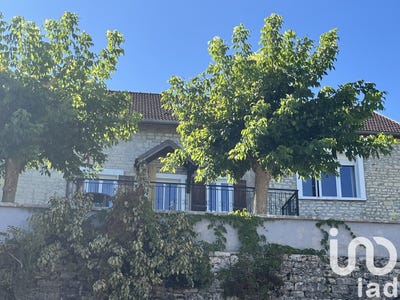 /international/fr/laferte-sur-aube-ardennes-310100670690/?lang=de