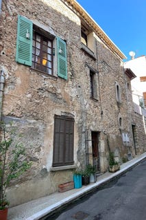 /international/fr/bargemon-provence-alpes-cote-d-azur-310096677792/