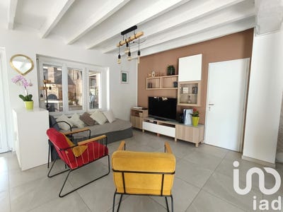 /international/fr/la-batie-montgascon-rhone-310099220914/