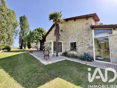 /international/fr/saint-meard-de-gurcon-aquitaine-310107578335/