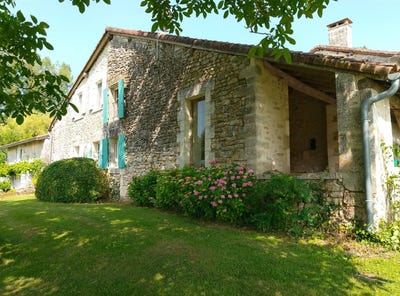 /international/fr/beaussac-aquitaine-310100226894/?lang=en