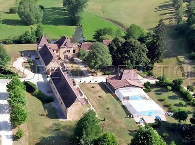 /international/fr/saint-leon-sur-vezere-aquitaine-310098942822/