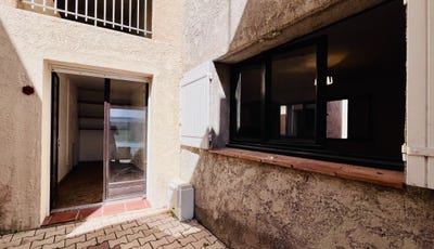 /international/fr/sainte-croix-du-verdon-provence-alpes-cote-d-azur-310099679665/