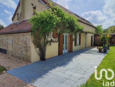/international/fr/rambouillet-ile-de-france-310098863493/