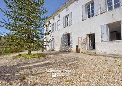 /international/fr/saint-martial-d-artenset-aquitaine-310109097109/