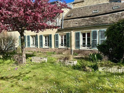 /international/fr/montfort-l-amaury-ile-de-france-310107640619/