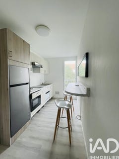 /international/fr/saint-julien-les-villas-ardennes-310106422372/