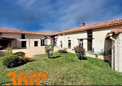 /international/fr/la-roche-rigault-charente-310110251191/
