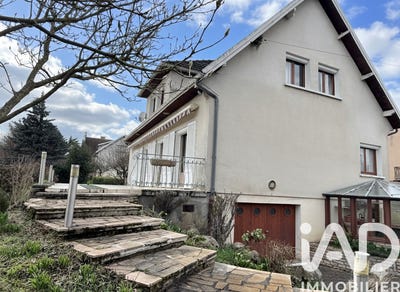 /international/fr/saint-julien-du-sault-burgundy-310107422095/