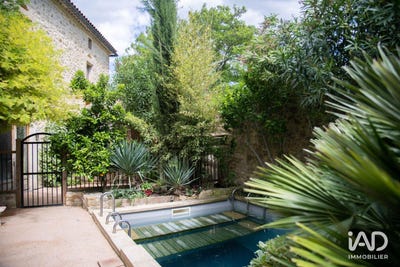 /international/fr/sabran-languedoc-roussillon-310105250715/