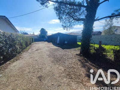 /international/fr/saint-seurin-sur-l-isle-aquitaine-310108403039/