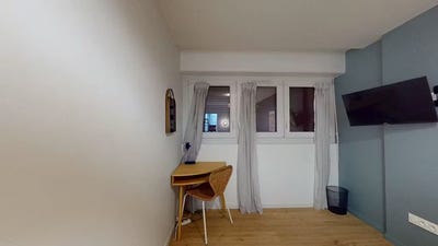 /international/fr/avenue-du-pontet-pessac-aquitaine-310104209128/
