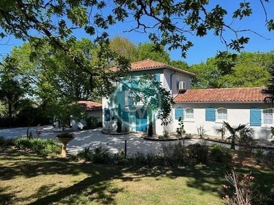 /international/fr/arcangues-aquitaine-310099412432/