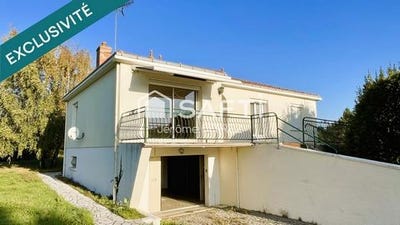 /international/fr/saint-michel-en-l-herm-pays-de-la-loire-310106196976/