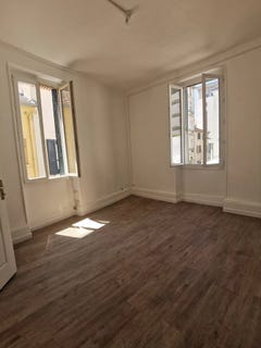 /international/fr/valence-rhone-310108647878/