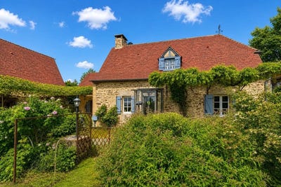 /international/fr/lacapelle-marival-midi-pyrenees-310108105426/