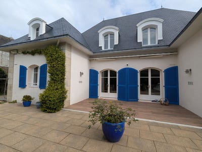 /international/fr/lampaul-guimiliau-brittany-310097464384/