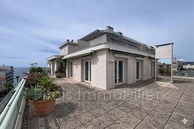/international/fr/antibes-provence-alpes-cote-d-azur-310108530932/
