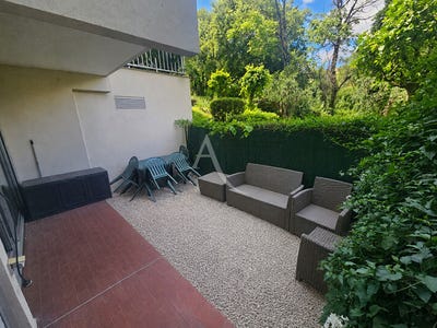 /international/fr/grasse-provence-alpes-cote-d-azur-310108556850/