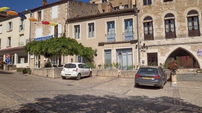/international/fr/puy-l-eveque-midi-pyrenees-310101376198/?lang=en