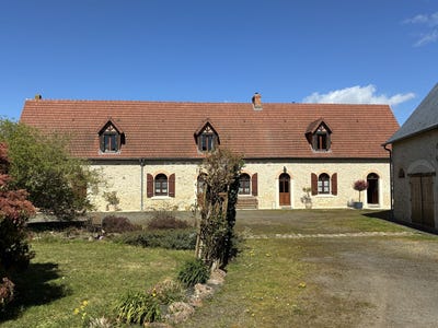/international/fr/la-fleche-pays-de-la-loire-310107412716/