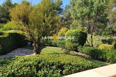 /international/fr/greasque-provence-alpes-cote-d-azur-310109746075/