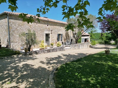/international/fr/gensac-aquitaine-310107817176/